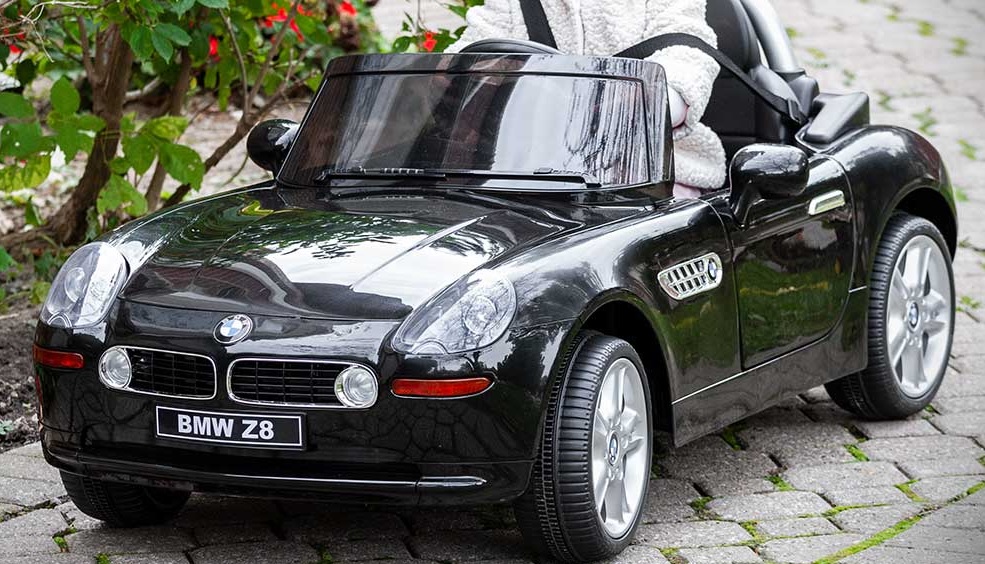 2k200314 Daymak   BMW Z8
